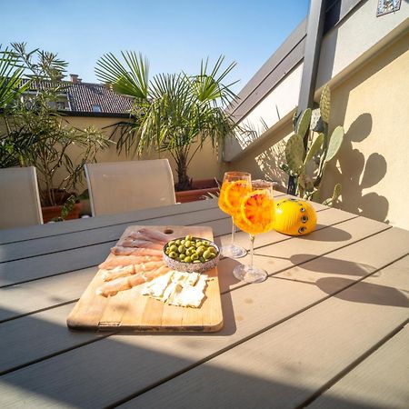 Flat With Terrace Close To Forum And Milanofiori Metro Assago Extérieur photo