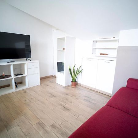 Flat With Terrace Close To Forum And Milanofiori Metro Assago Extérieur photo